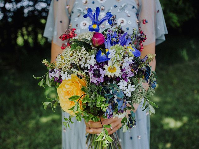 home-wedding-flowers-01 home-wedding-flowers-01